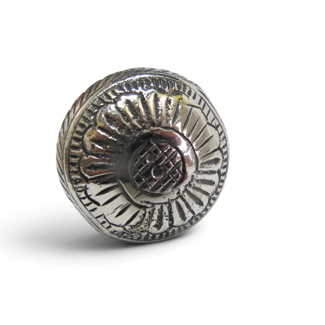 Victorian Floral Chased Silver Plate Cigar Smugglers Walking Stick Cane For Sale - Image 4 of 10