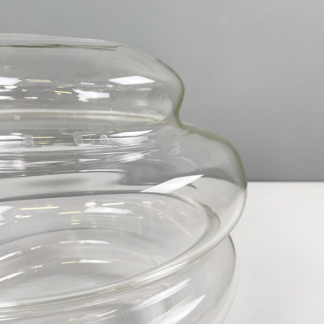 Modern Italian Glass Vase with Round Shape by Roberto Faccioli, 1990s For Sale - Image 6 of 10