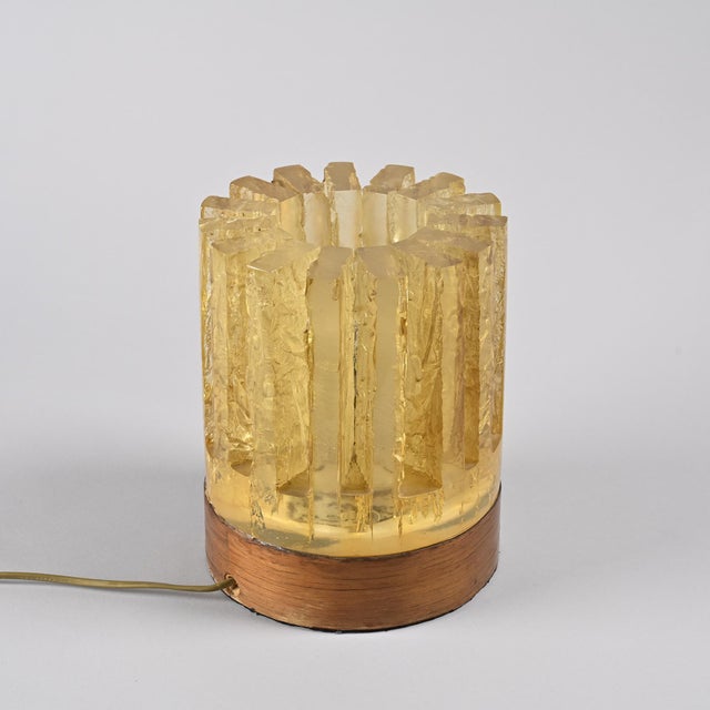 Ice-Effect Resin Lamp with Wooden Base, Italy, 1970s For Sale - Image 11 of 14