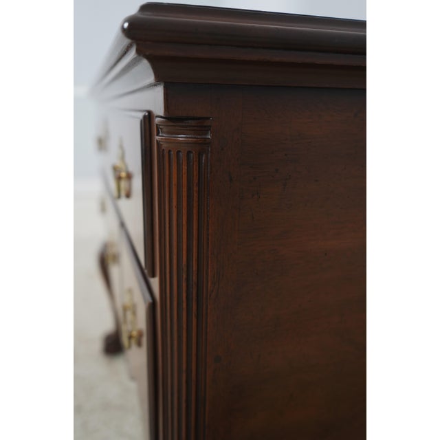 1970s Kittinger Colonial Williamsburg Mahogany Chippendale Lowboy For Sale - Image 15 of 18