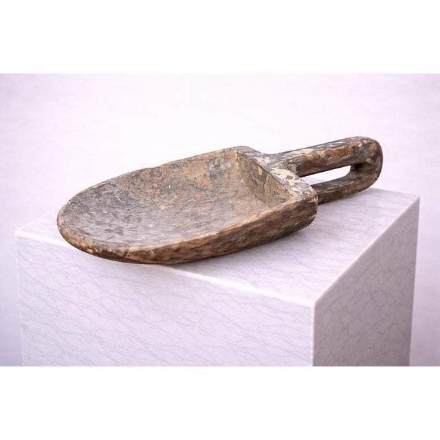 Antique Swedish Folk Art Grain Scoop in Oak, 1850 For Sale - Image 3 of 9