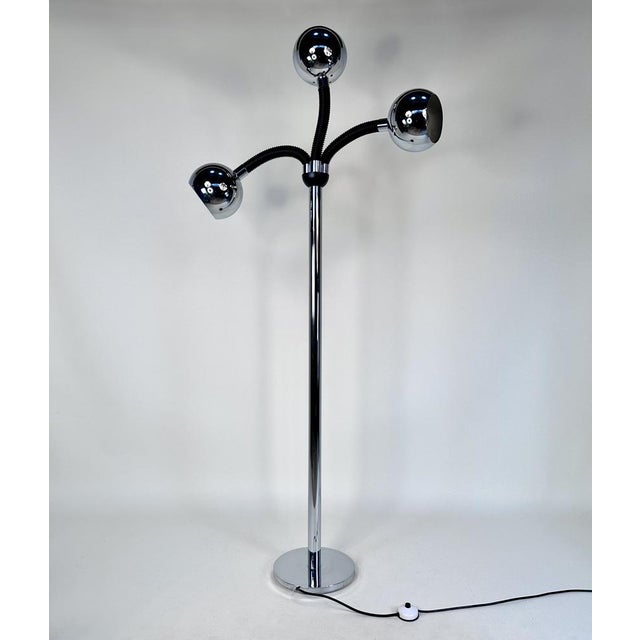 Italian Space Age Chromed 3-Light Floor Lamp with Adjustable Arms, 1960s For Sale - Image 18 of 18