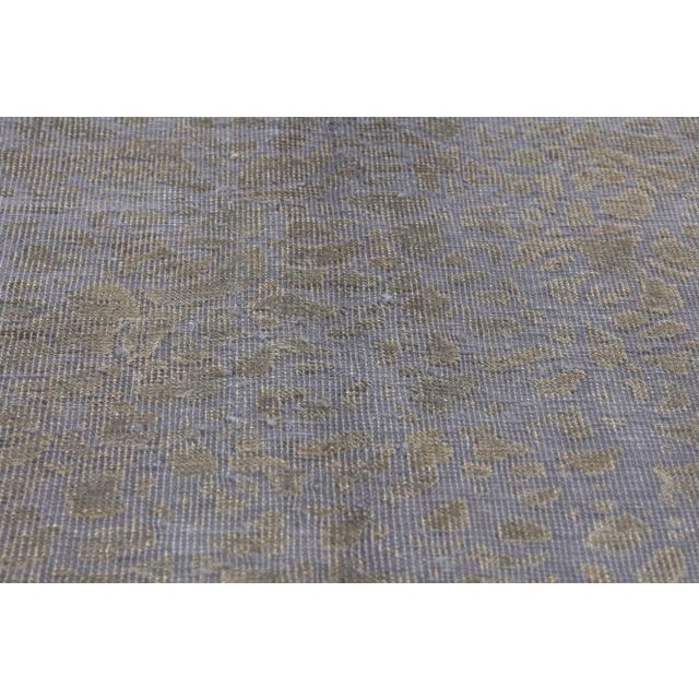 Mid 20th Century Mid 20th Century Vintage Turkish Modern Industrial Gray Rug - 09'04 X 12'04 For Sale - Image 5 of 9