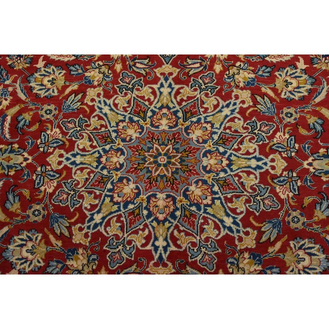 Najafabad Rug 7’8” X 10’11” Red Wool Vintage Traditional Hand-Knotted Carpet For Sale In Philadelphia - Image 6 of 15