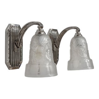 A Pair of French Art Deco Wall Sconces by Hettier Et Vincent 1920s France - 2 Pairs Available For Sale