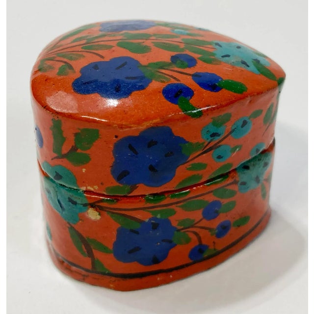 Folk Art Vintage Lacquered Floral Trinket Box For Sale - Image 3 of 6