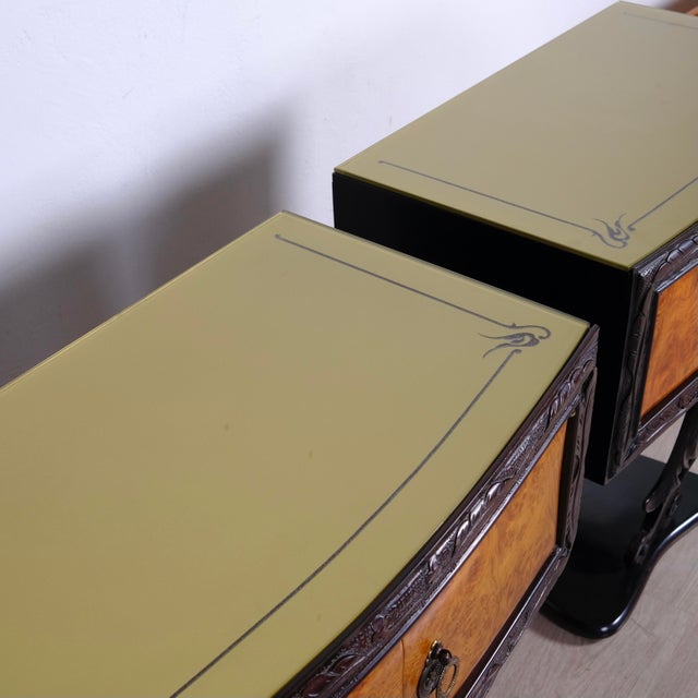 Vintage Art Deco Style Bedside Tables in Briar Root and Glass Shelf, 1940s, Set of 2 For Sale - Image 17 of 18