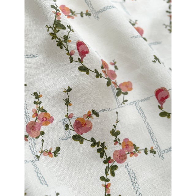 Contemporary Lizzet Frausto Coco Linen Fabric in White For Sale - Image 3 of 3