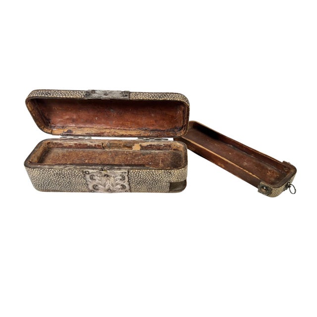 Early 20th Century Shagreen Pen Box With Engraved Silver Mounts and Hidden Drawer For Sale - Image 5 of 10