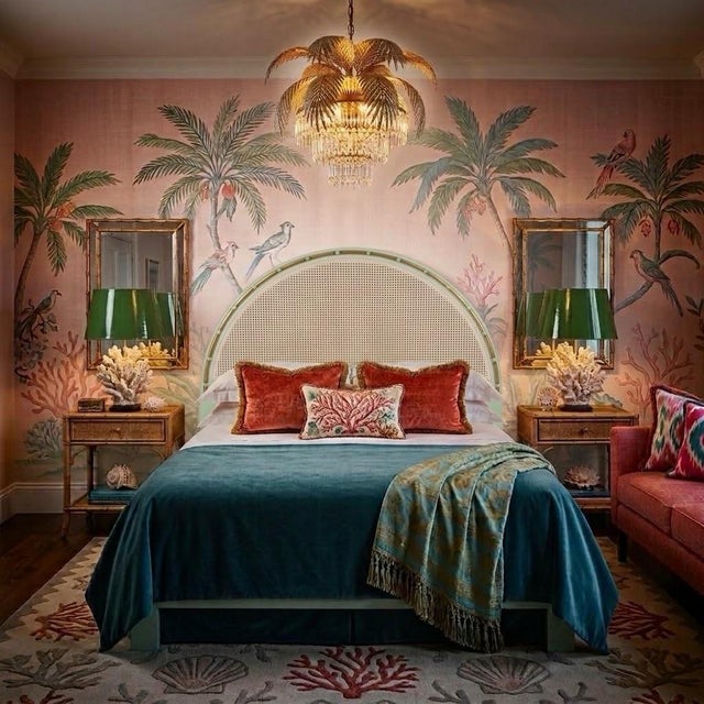 Chinoiserie 1970s Parcel Gilt Faux Bamboo Arched Queen Headboard - Newly Painted For Sale - Image 3 of 13