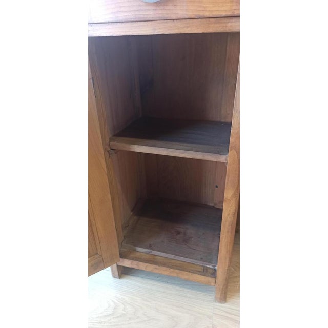 Old dressing table with triple mirror. Oak wood. Solid. Drawers and shelves. Roomy. Side mirrors adjustable. Original...