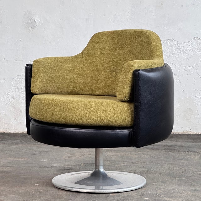 Black Hungarian Space Age Swivel Chairs, 1960s, Set of 2 For Sale - Image 8 of 13
