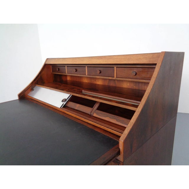 Rosewood and Leather Tambour Writing Desk by Gianfranco Frattini for Bernini, Italy, 1964 For Sale - Image 14 of 18