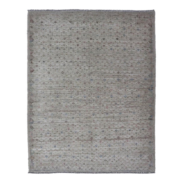 Modern Piled Rug With All-Over Design in Muted Colors and Cream Background** For Sale