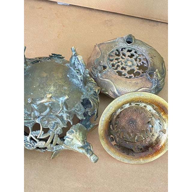 20th Century Chinese Incense Burner in Bronze For Sale - Image 4 of 10