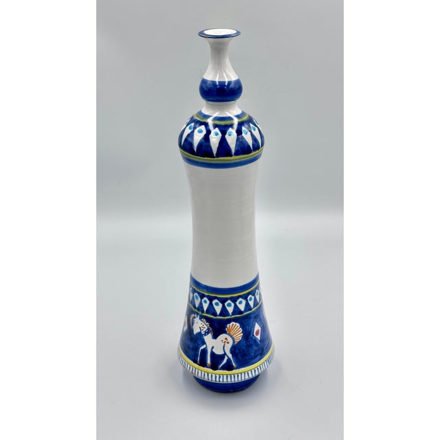 White Vintage Vietri Hand-Painted Cassetta Italian Faiance Ceramic Bud Vase For Sale - Image 8 of 8