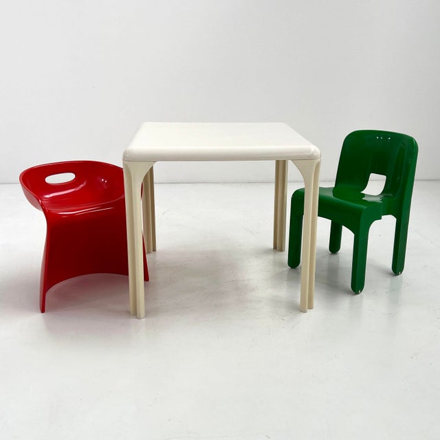 1970s White Stadio 80 Dining Table by Vico Magistretti for Artemide, 1970s For Sale - Image 5 of 11