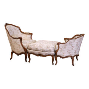 19th Century French Louis XV Carved Walnut Three-Piece Chaise Lounge