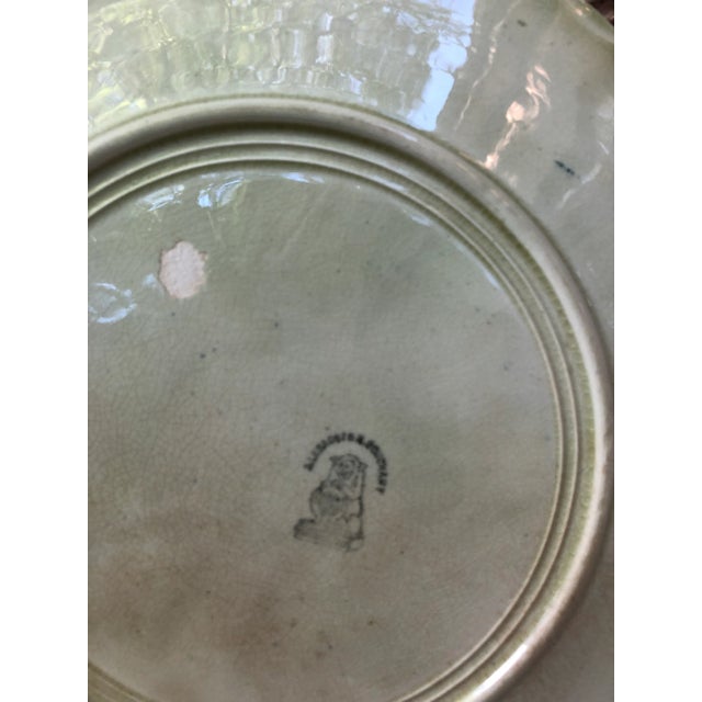 Late 19th Century C.1890 Majolica Saint Amand Bird Plate For Sale - Image 5 of 6