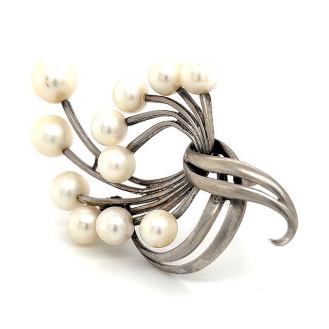 1990s Mikimoto Estate Akoya Pearl XL Spray Brooch Sterling Silver For Sale In New York - Image 6 of 12