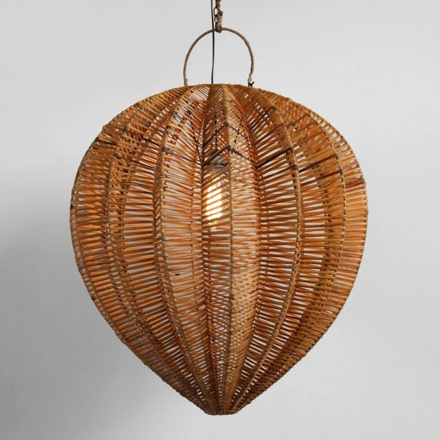 Contemporary Contemporary Honey Rattan Starfruit Pendant Light Medium For Sale - Image 3 of 6