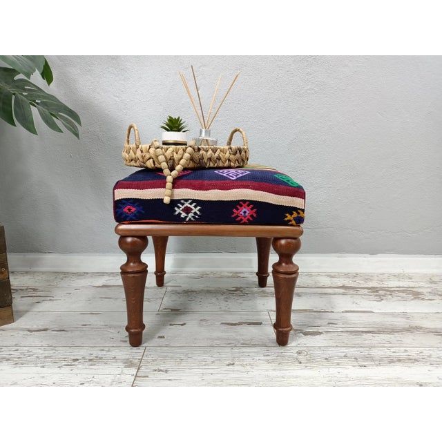 Details SIZE: 18X18X18 Inches - 45x45x45 cm TYPE: Handmade Ottoman Bench CONDITION: is good. CONSTRUCT: It will come with...