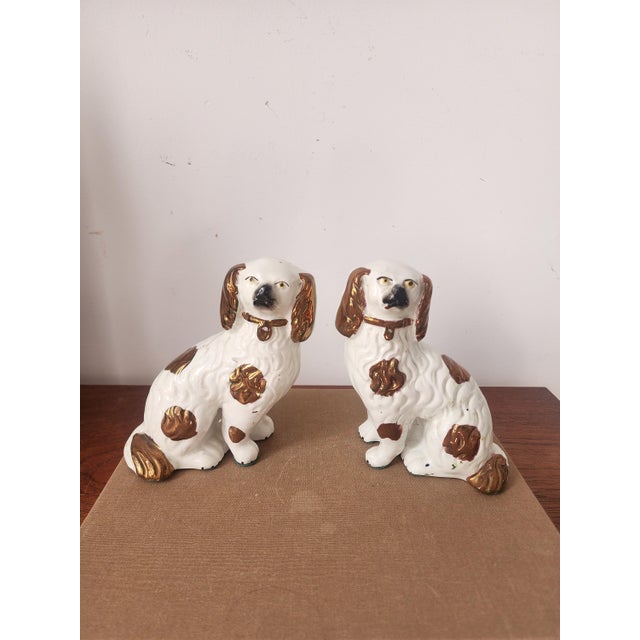 Vintage Staffordshire Spaniel Dog Figurines Pair, White Gold Ceramic Dogs, Staffordshire Style Dog Statues, Victorian Dog Decor For Sale - Image 6 of 13