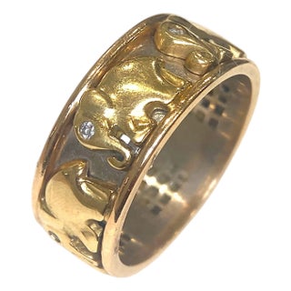 Late 20th Century Vintage 18k Gold Elephant Band With Diamonds Size 12 For Sale