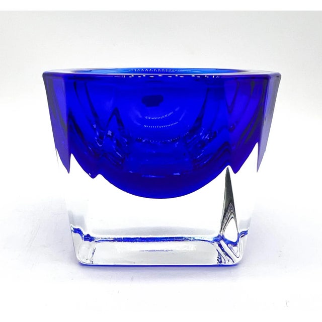 Mid-Century Modern 1970's French Cobalt Blue Crystal Bowl/ Trinket Dish by J. G. Durand – Mid-Century Modern / Hollywood Regency For Sale - Image 3 of 10