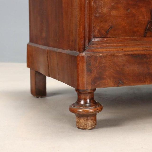 Wood Cappuccino Chest of Drawers in Walnut For Sale - Image 7 of 11