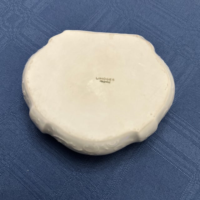 White Beautiful Vintage Limoges France Scalloped Trinket Lidded For Sale - Image 8 of 10