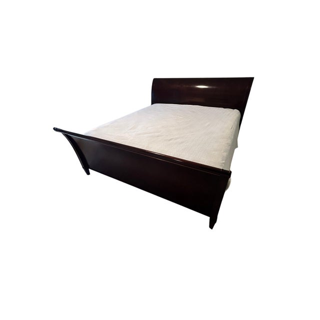 Barbara Barry for Baker Modern Regency Dark Mahogany King Size Sleigh Bed This bed frame measures: 81.25 wide x 99 deep x...