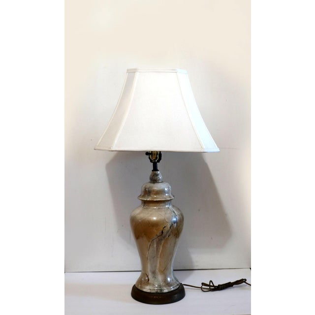 Chinese Vintage Mid 20th Century Marbelized Glass Table Lamp and Shade For Sale - Image 3 of 13