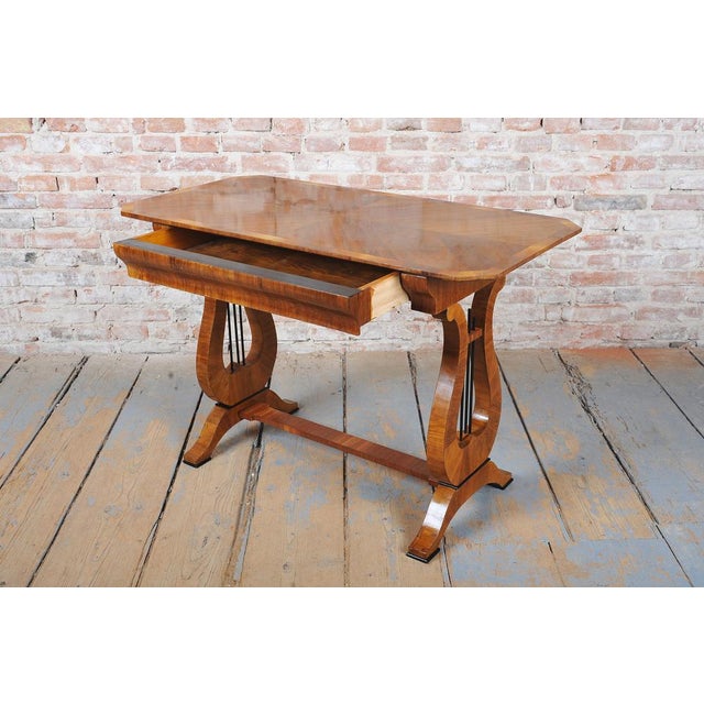 Biedermeier Writing Desk in Walnut, Austria, 1820s For Sale - Image 12 of 14