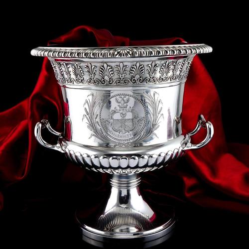 Antique Georgian Regency Silver Wine Cooler by Paul Storr, London, 1810 For Sale - Image 9 of 18