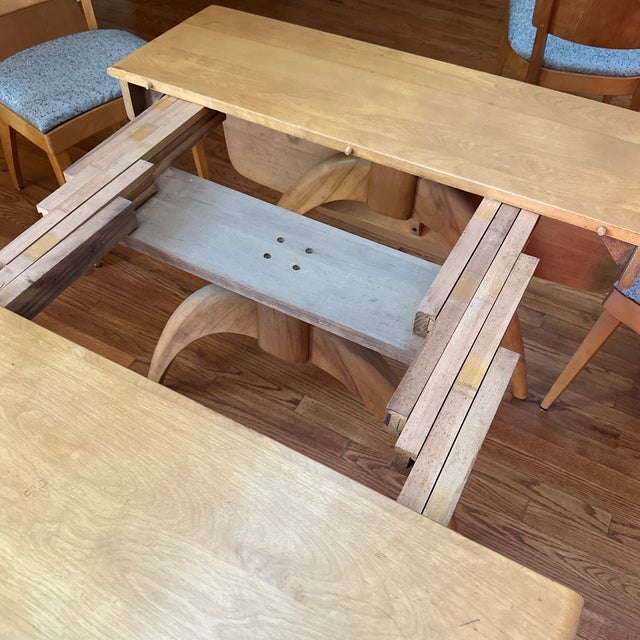 Wood 1960s Heywood-Wakefield Mid-Century Wishbone Expandable Dining Table With Six Stingray Chairs For Sale - Image 7 of 12