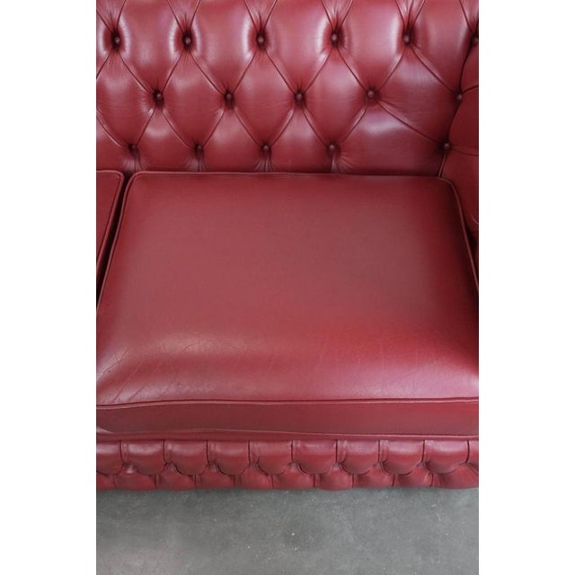 English Chesterfield 2.5 Seater Sofa and Chair in Cowhide Leather, Set of 2 For Sale - Image 7 of 18