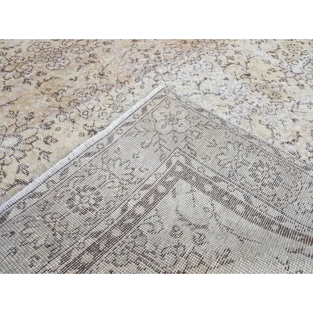 1960s Beige Turkish Floor Carpet 6x10 For Sale - Image 9 of 10