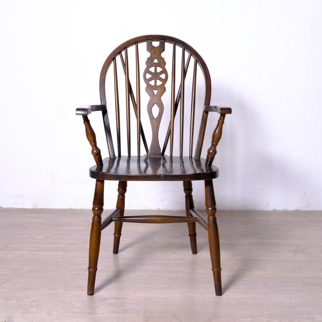 Antique English Windsor Chair with Armrests, 19th Century For Sale - Image 14 of 14