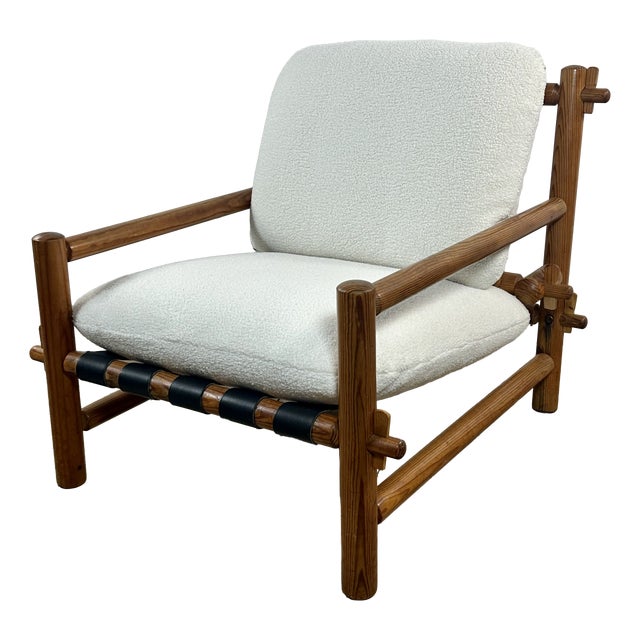 Vintage Lounge Chair in Pine and Ecru Bouclé Fabric, 1970s For Sale