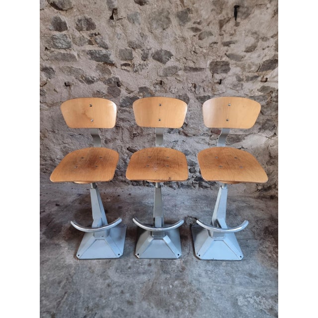 Mid-Century Modern Industrial Swivel Workshop Chairs in Wood and Metal, 1970s, Set of 3 For Sale - Image 13 of 18