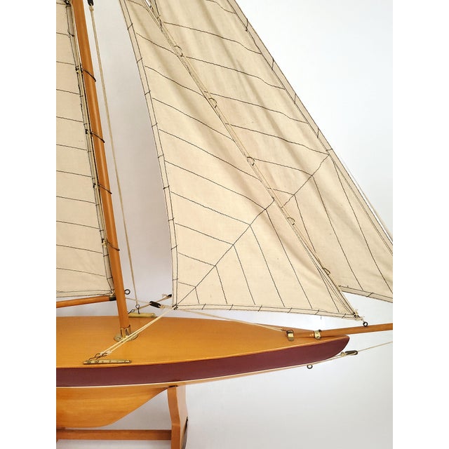 Vintage Sailboat Replica Pond Yacht 1895 Defender Cup Racer For Sale - Image 16 of 17