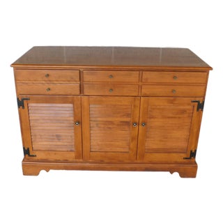 Ethan Allen Heirloom Nutmeg Credenza Buffet 10-6017 For Sale