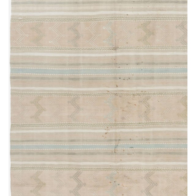 1940s Vintage Circa 1940 Turkish Kilim Flatweave Rug 4ft 9in X 8ft 9in For Sale - Image 5 of 8
