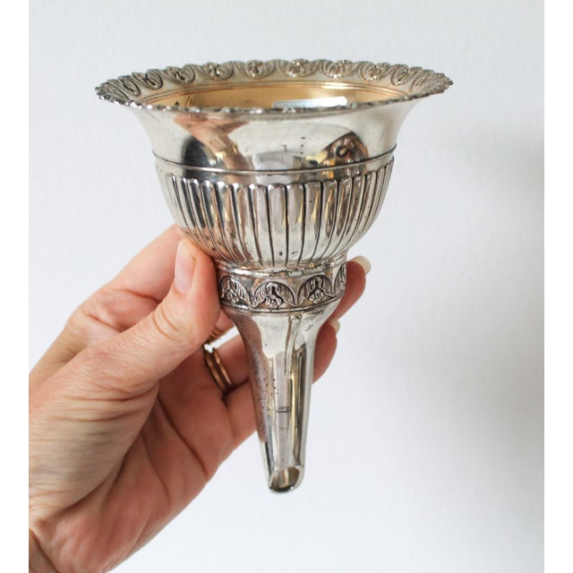 Traditional Vintage Silver Plated Vermiel Interior Wine Aerator & Funnel Tudor Rose Oenophil For Sale - Image 3 of 10