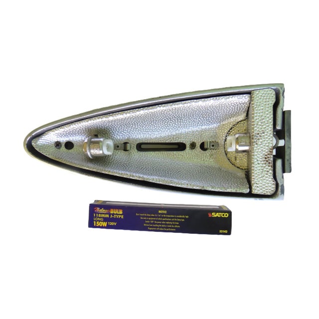 VintageJorge Pensi 1988 Polished Aluminum Olympia Halogen Wall Light For Sale In Miami - Image 6 of 14