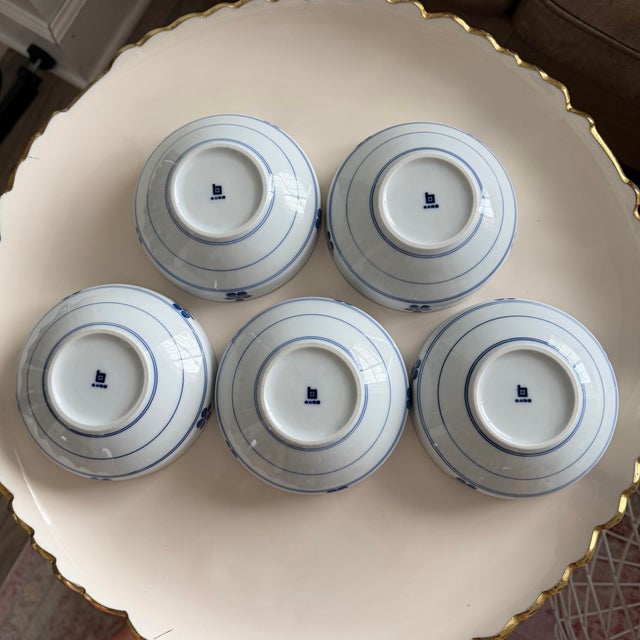 1960s Vintage Hakusan Masahiro Mori Nejiriume Rice Bowls - Set of 5 For Sale - Image 5 of 5
