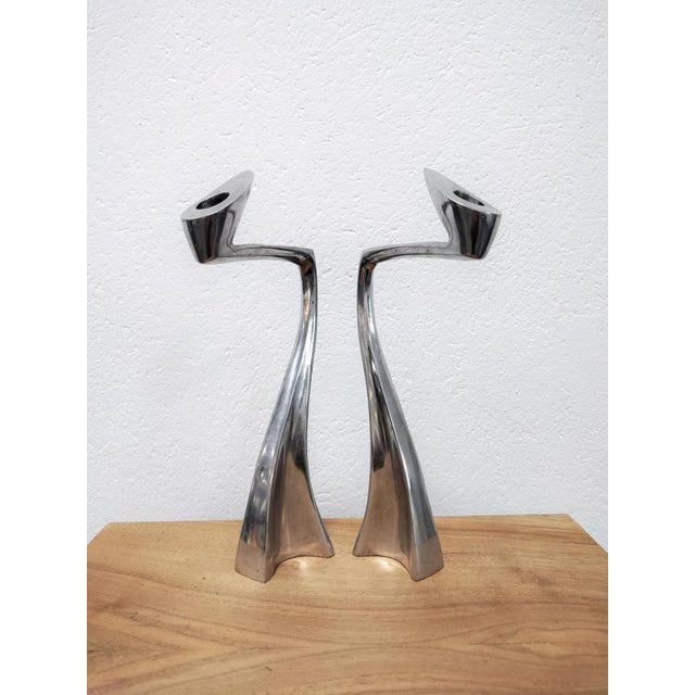 1980s Swan Candle Holders in Aluminum by Matthew Hilton for SCP England, 1987, Set of 2 For Sale - Image 5 of 14