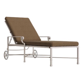Brown Jordan Venetian Adjustable Chaise With Wheels, Dove frame with Fusion Moccasian fabric For Sale