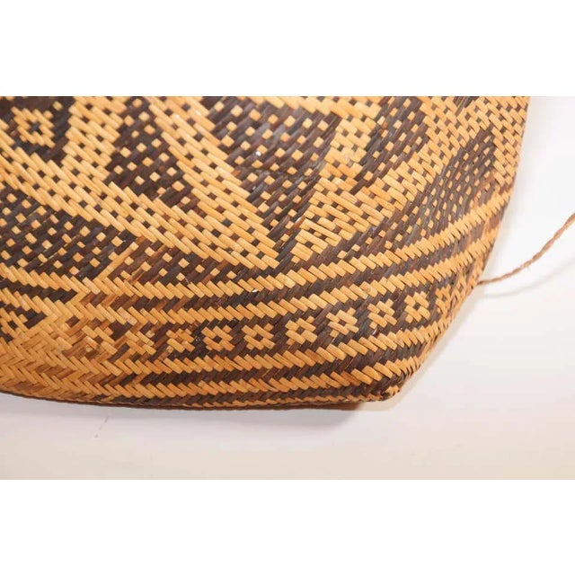Brown 1950s Traditional Ethnic Woven Ajat Basket Borneo Indonesia For Sale - Image 8 of 13